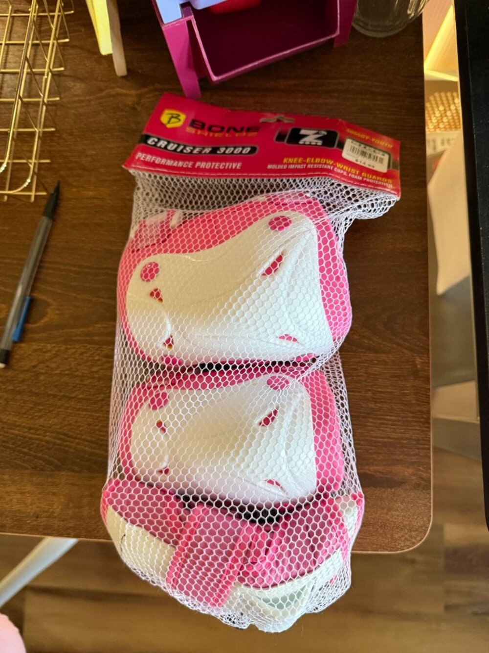 Roller Derby Protective Gear Cruiser Youth Girls Tri-Pack Brand New Sealed Pads!